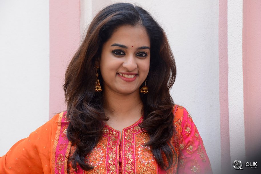 Nanditha-at-Savitri-Movie-Success-Meet